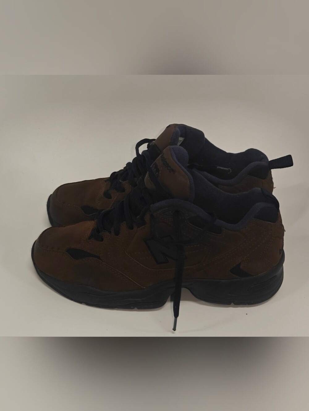 New Balance 600 Brown Leather Hiking Walking Shoes Women’s 8